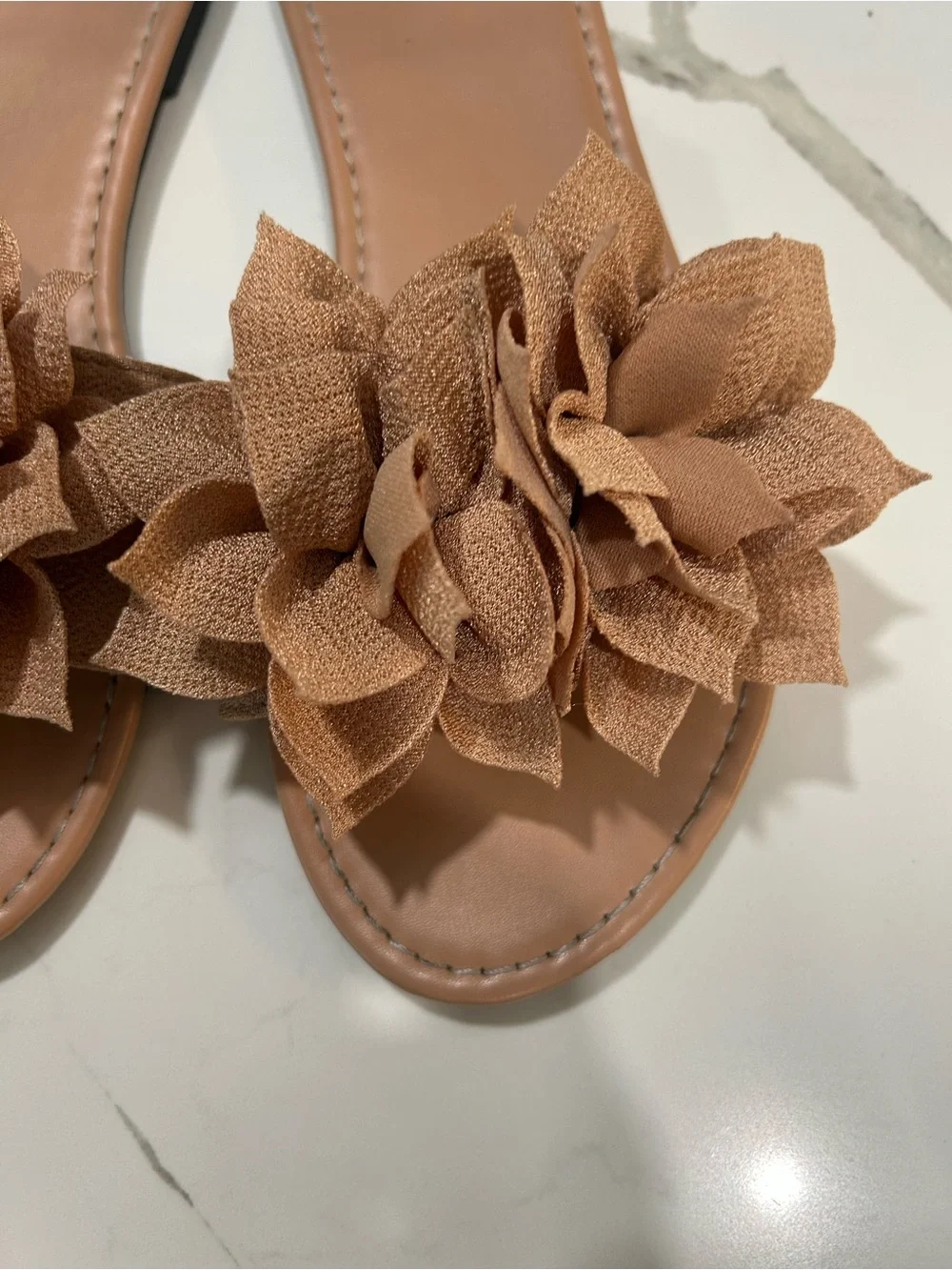 Women’s Floral Slide Sandals - Tan